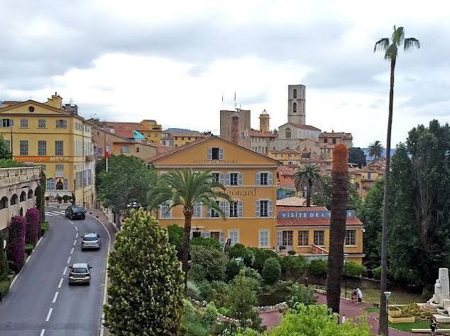 Service de coursier à Grasse